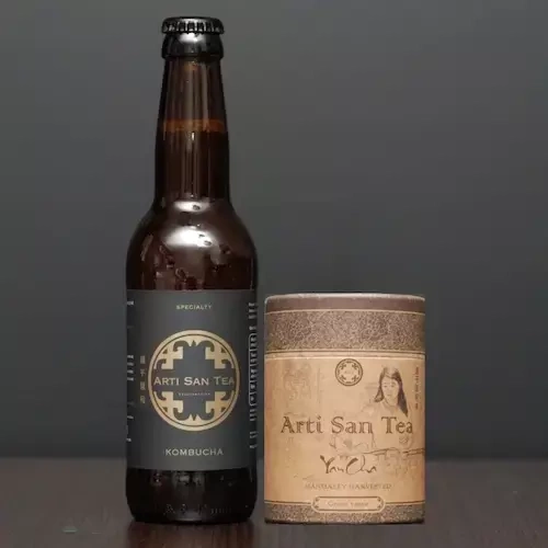 Gift set "Kombucha", 4 x 330ml and "Tea", 20g